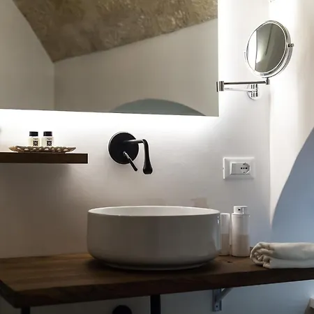 Palazzo Fiscaiolo 4*